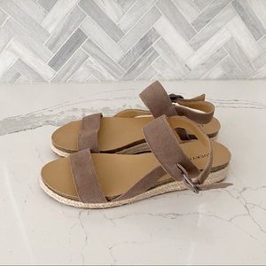NWOT Lucky Brand Gadine Espadrille Sandals